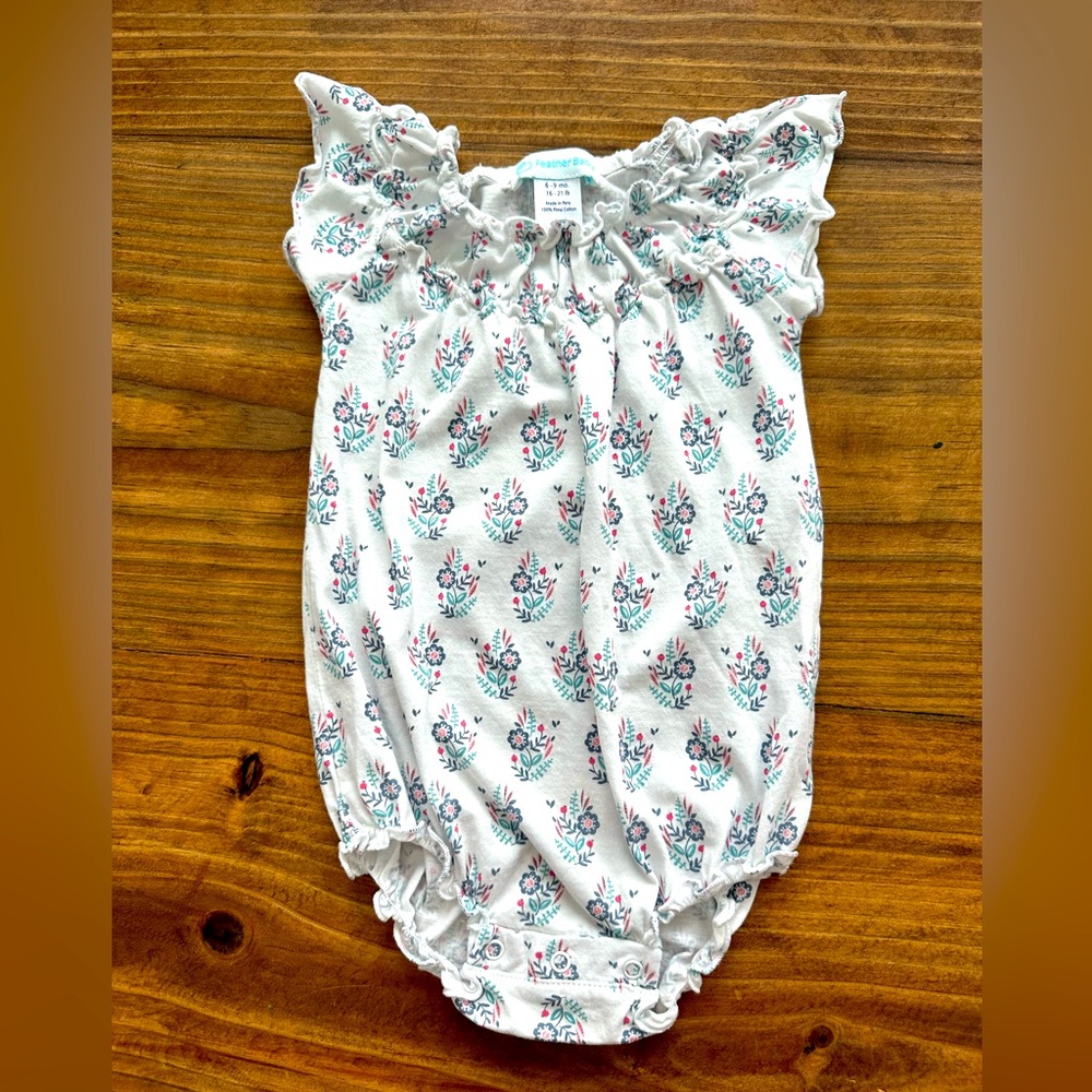 Feather Baby Baby Bubble Romper for Girls- SZ 6-9 months